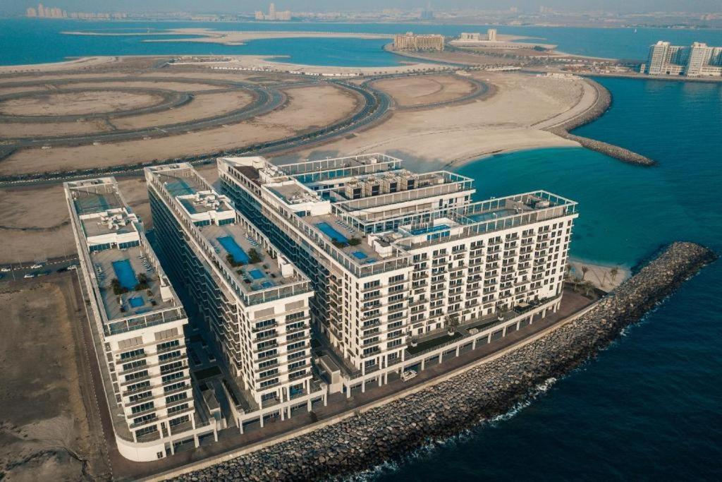 Breathtaking In Marjan Island